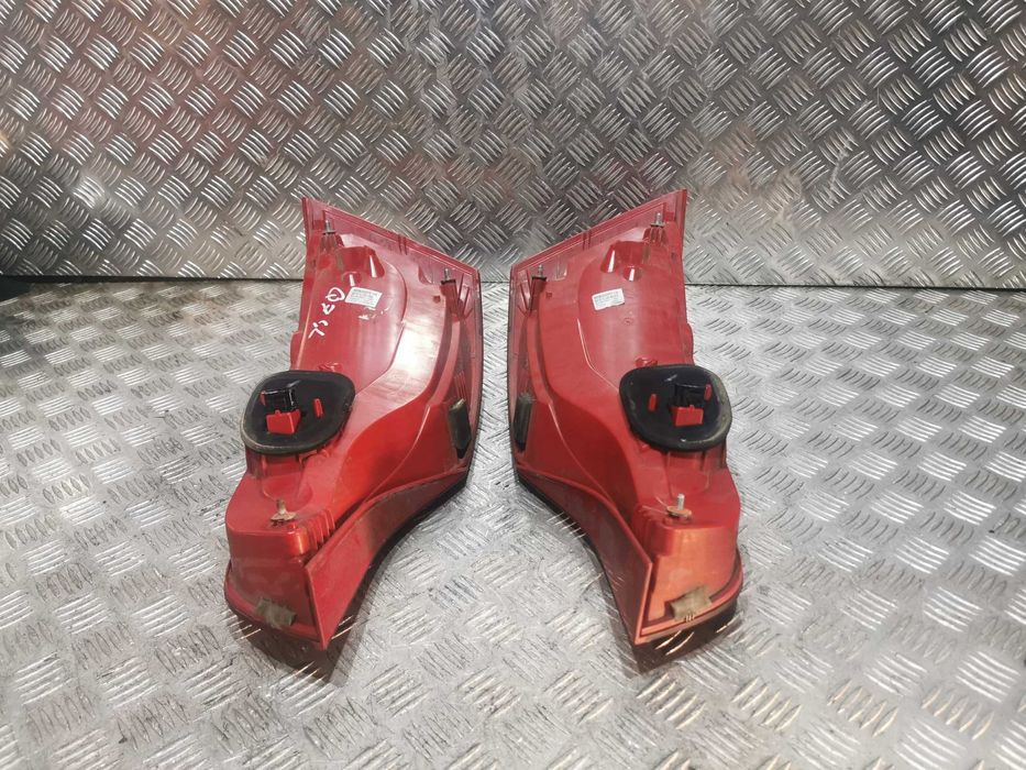 AUDI Q7 4L фонарі фари задні рест дорест