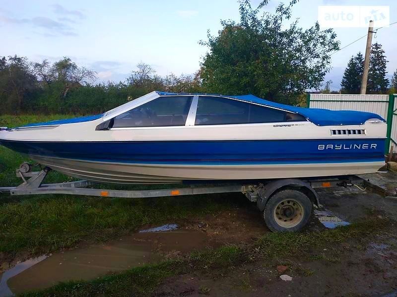 Катер "Bayliner 175"