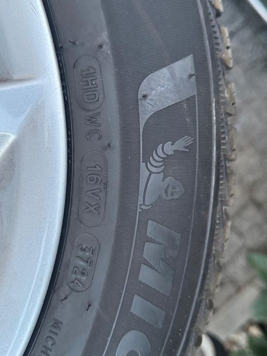 4x alufelgi plus opony zimowe.