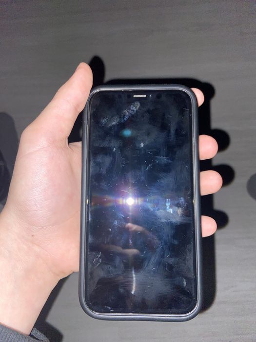 Iphone xr акб 79%