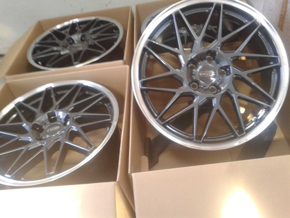 oryginalne r19 nowe felgi 5x114.3 mielec dotz renault megane laguna talisman nissan honda accord civic mustang custom german rant grafitowe maserati