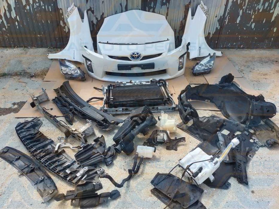 TOYOTA PRIUS III Frente Completa 2 0 0 9 - 2 0 1 5