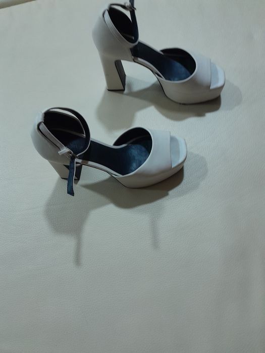 Sandalia Stradivarius