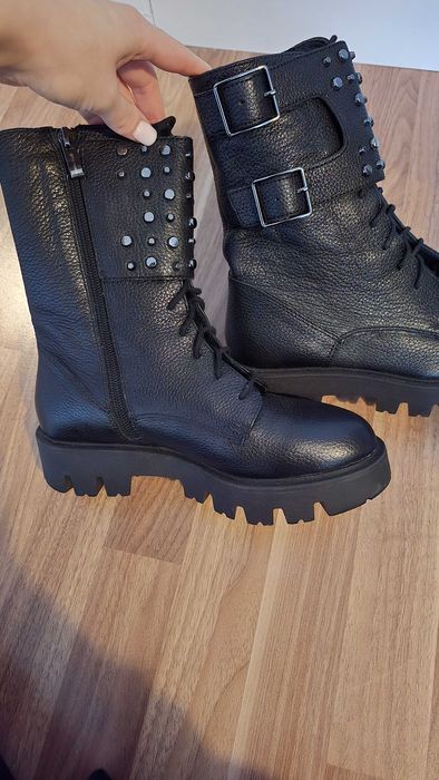 Жіночі черевики Gino Rossi