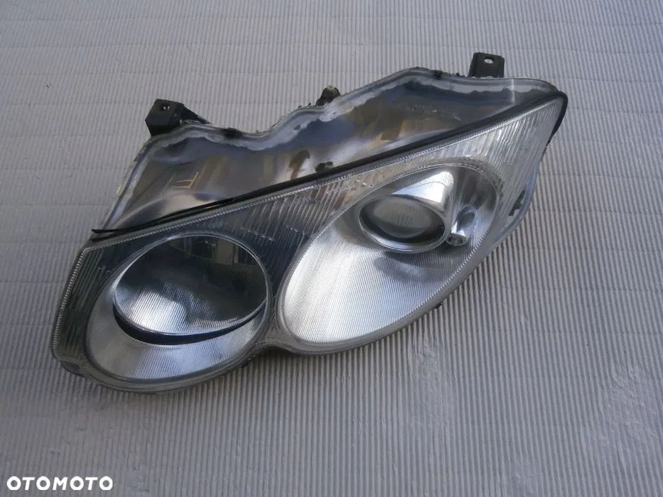 Lampa Reflektor Lewa Euro Chrysler 300m