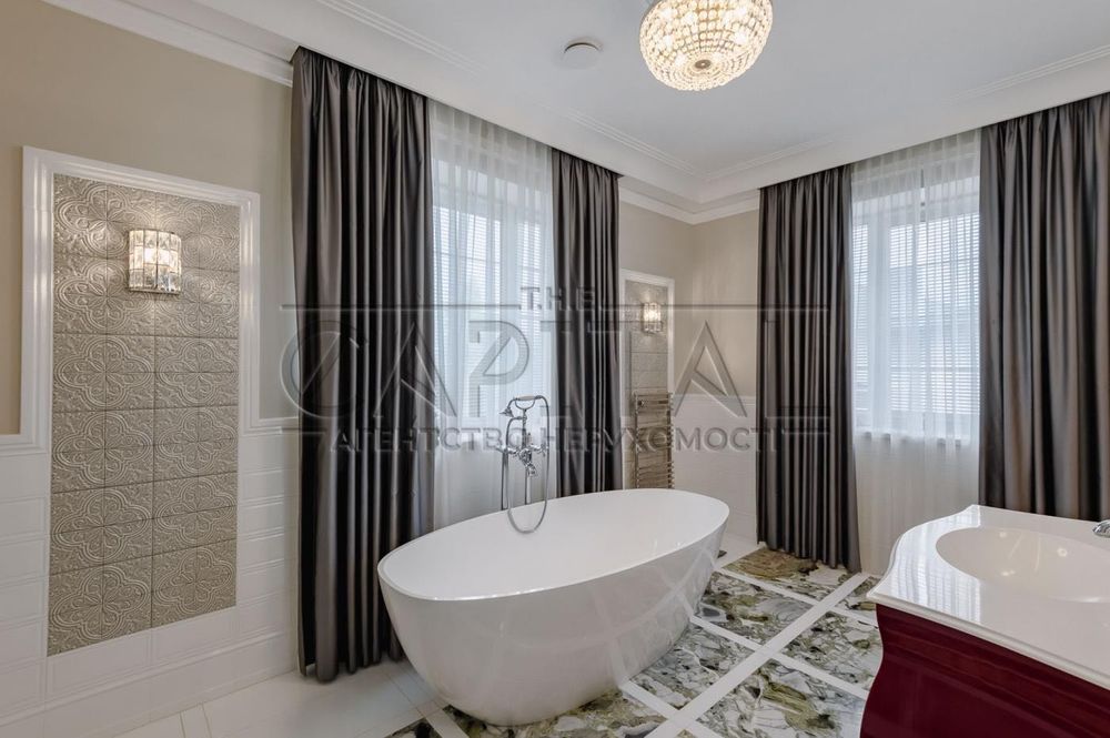 Продаж автономного будинку в Гатному - 192 м², 12 соток, басейн, геотермальне опалення  Пропонується до продажу якісний сімейний будинок у Гатному