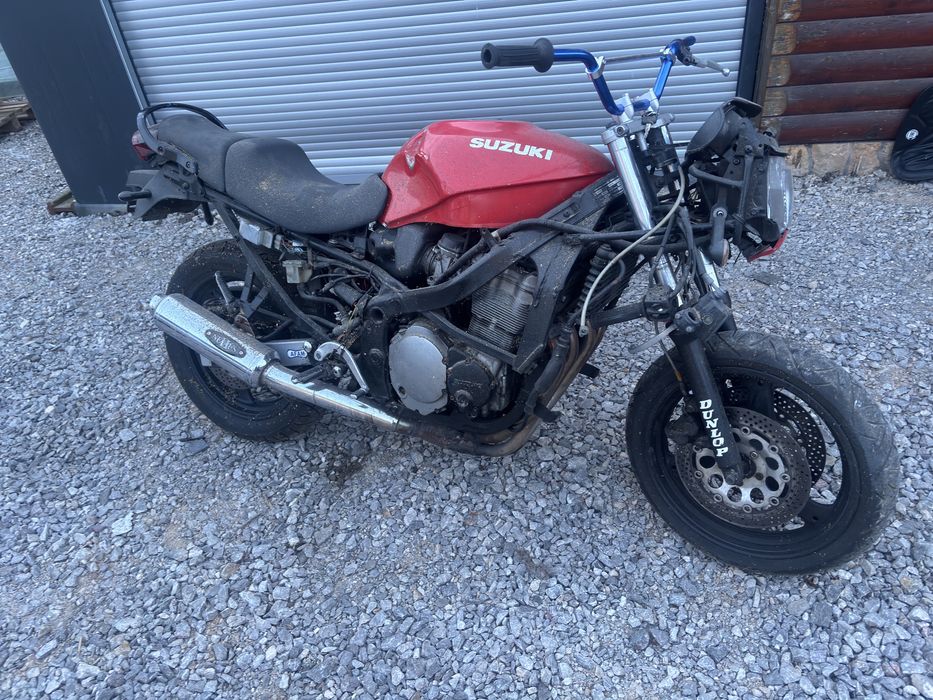 Suzuki gxf 600f.