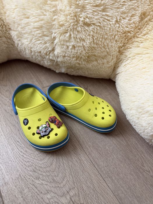 Продам crocs c13