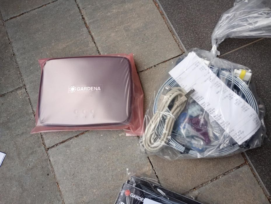 Robot koszący kosiarka Gardena smart sileno life lona 1500 m2