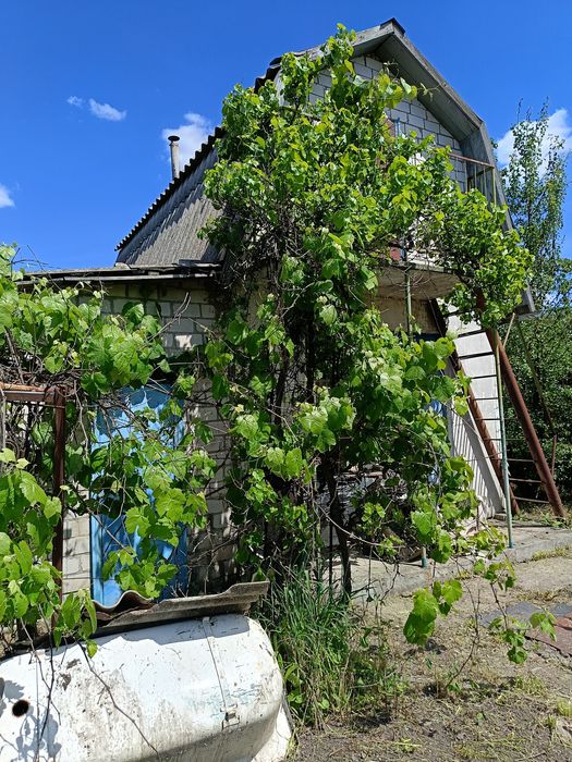 Продам дачу.р.он Потоки
