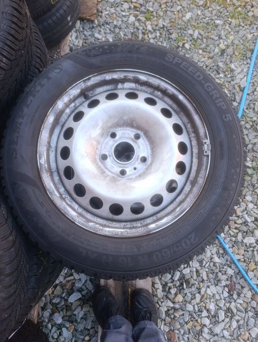 Koła opony felgi zimowe  volkswagen caddy