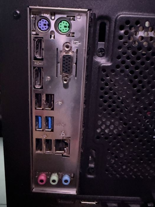 Komputer Stacjonarny - RTX 3070, i5-10500, 16 GB RAM, 1 TB