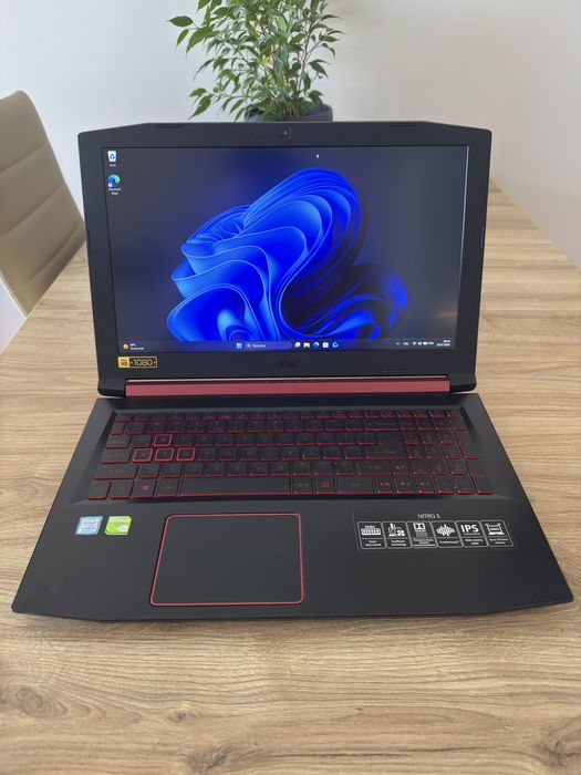 Laptop gamingowy Acer Nitro 5 | i5-8250U, MX150, 8GB RAM, 1TB