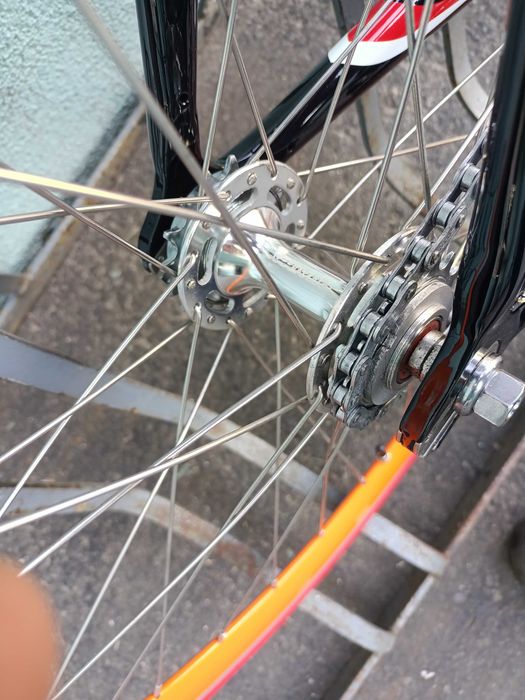 Single speed z hamulcem, ostre kolo TRIGON TTAA