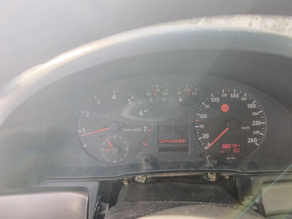 Aubi a4 B5 продам