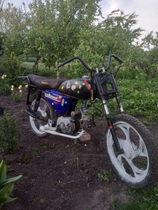 Продам мопед альфа на запчастини