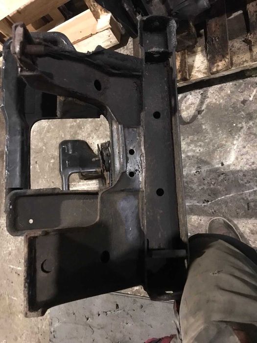 Подрамник балка VW Фольксваген Т-4 90-96г (хорошее состояние)