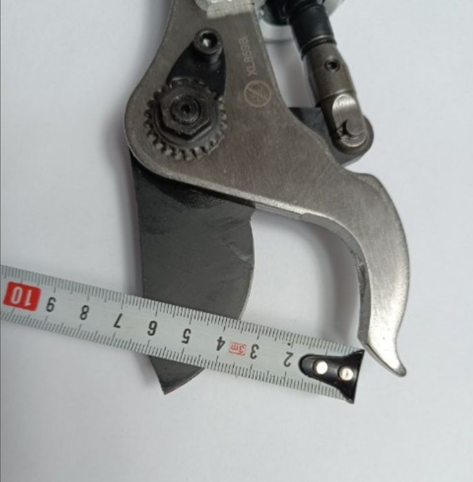 Sekator Elektryczn Easy Duo lepszy niż Swansoft 921 ogniwach samsung