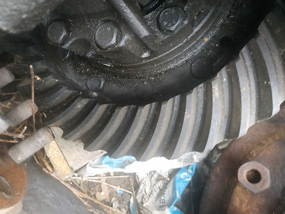 Редуктор ЗИЛ 130, коробка.