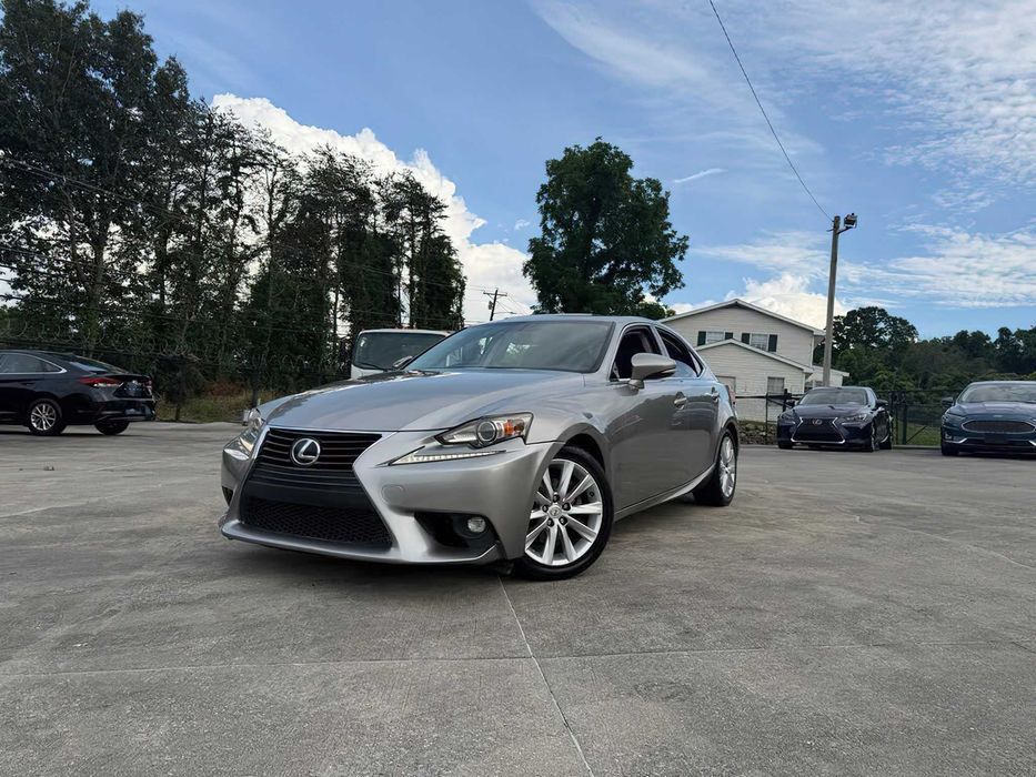 Lexus IS 250      2015