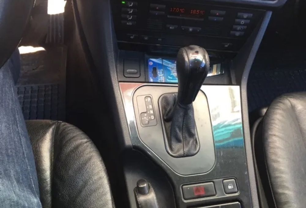 BMW 530d (E39) | Pack M Interior | Jantes 18" Style 128 | Selo Antigo