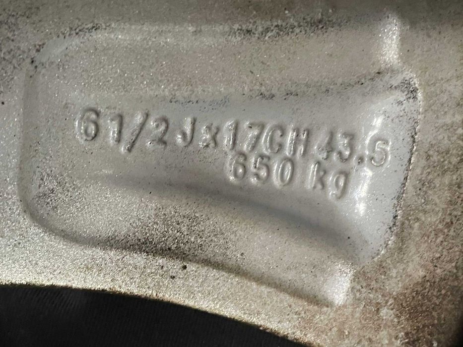 Jantes 17 com pneus Jaguar XE/XF