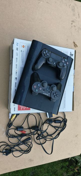 Konsola Sony Playstation 3 Super Slim 12GB zestaw