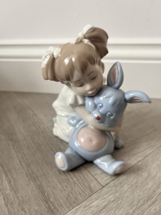 Figurka lladro nao