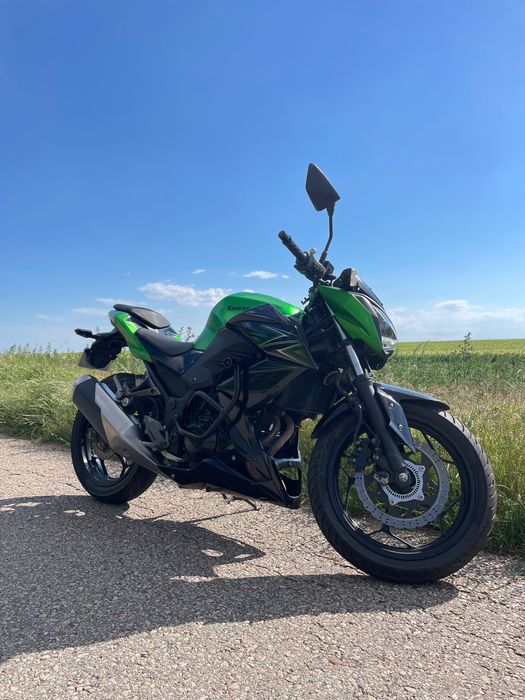 Kawasaki z300 2016