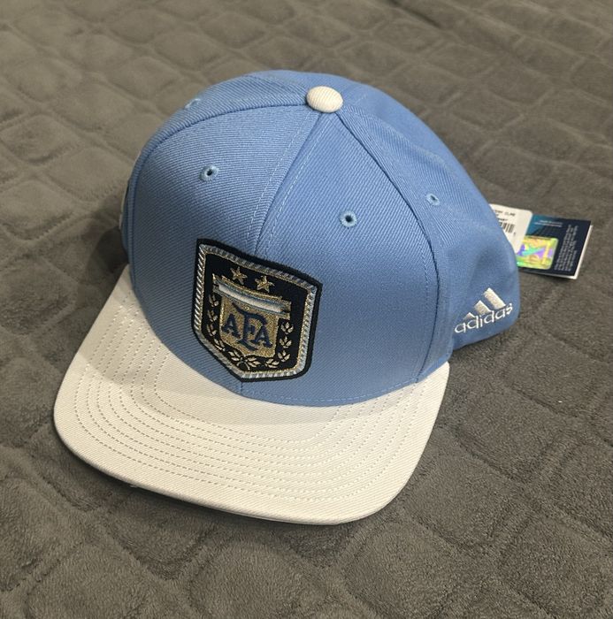 Колекційна кепка Adidas Argentina AFA x FIFA
