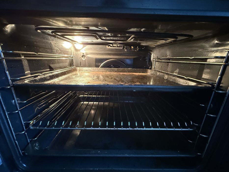 Zestaw plyta gazowa beko + piekarnik elektryczny electrolux