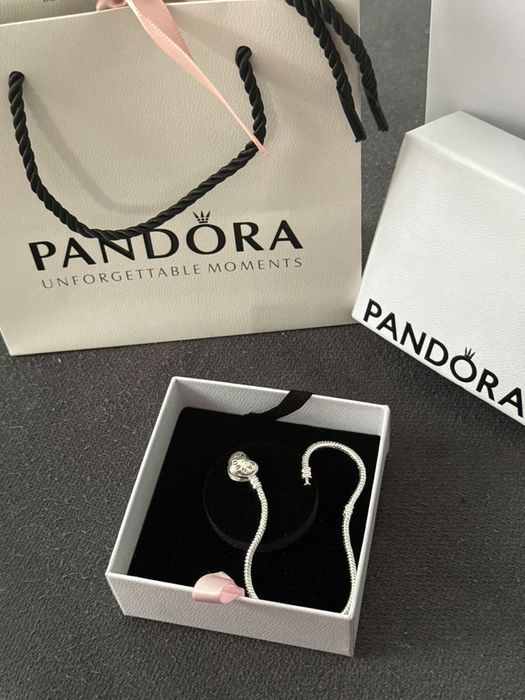Pulseira Pandora  com caixa e saco