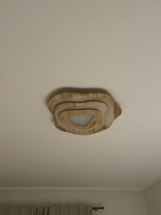Plafonier / Candeeiro de Teto LED em Madeira com Controlo Remoto (Ø 57 cm)