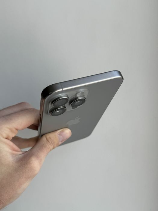 iPhone 15 Pro Max 256 Gb Natural Titanium Neverlock АКБ 90% Физ Сим