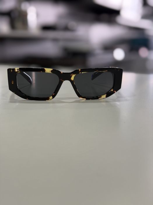 Prada PR 09ZS 16R5S0 original
