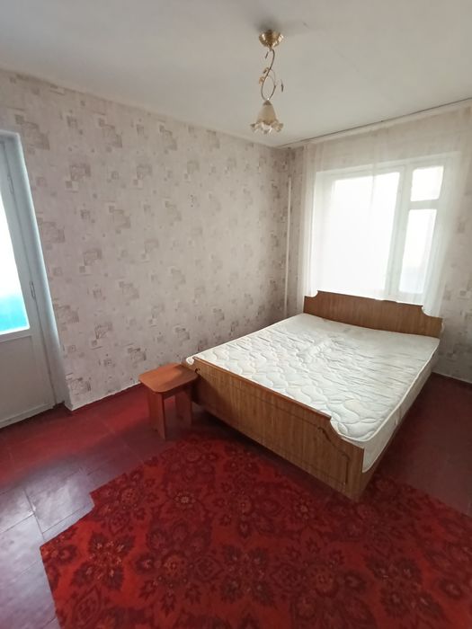 сдается 2 комнатная квартира центр