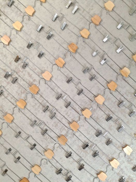 Lote 60 cabides para saias, calças