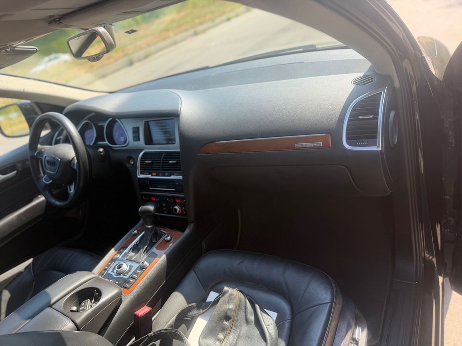 Продаж обслуженої Audi Q7