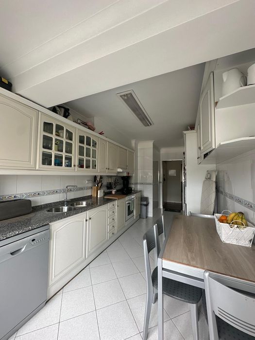 Vendo Apartamento T3 perto do centro, escolas e tranportes