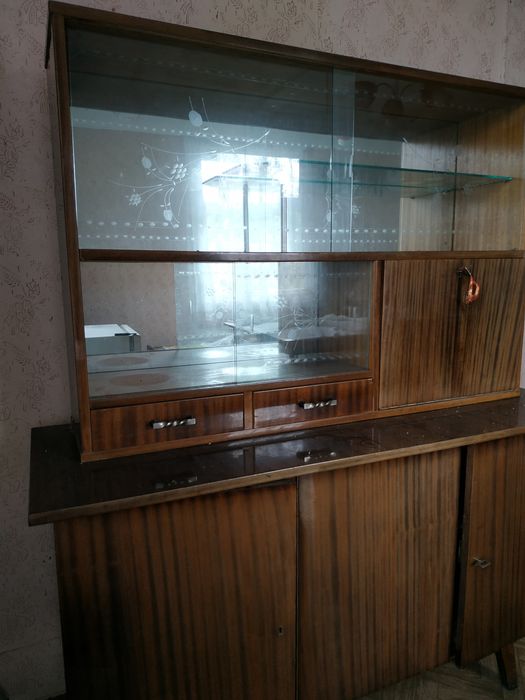 Zabytkowy stary kredens, barek, bufet, regał, antyk