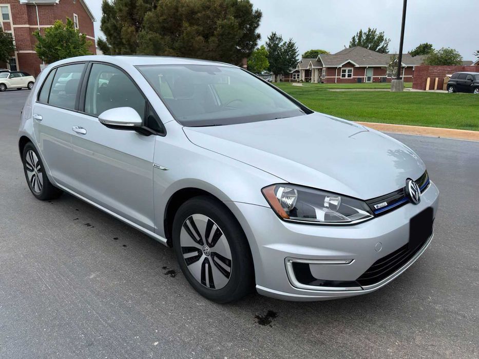 Volkswagen e-Golf SEL Premium      2018