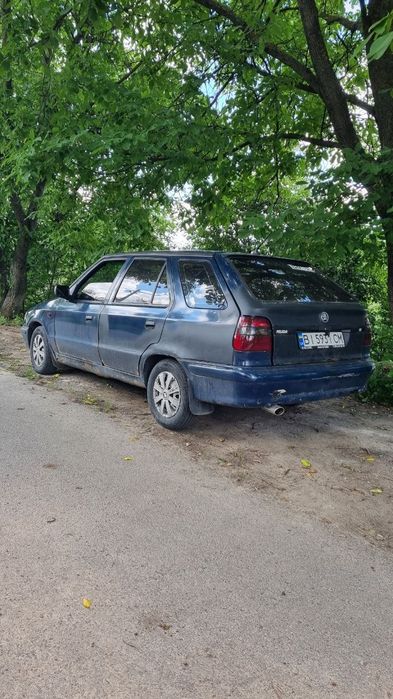 Шкода филицыя 1996