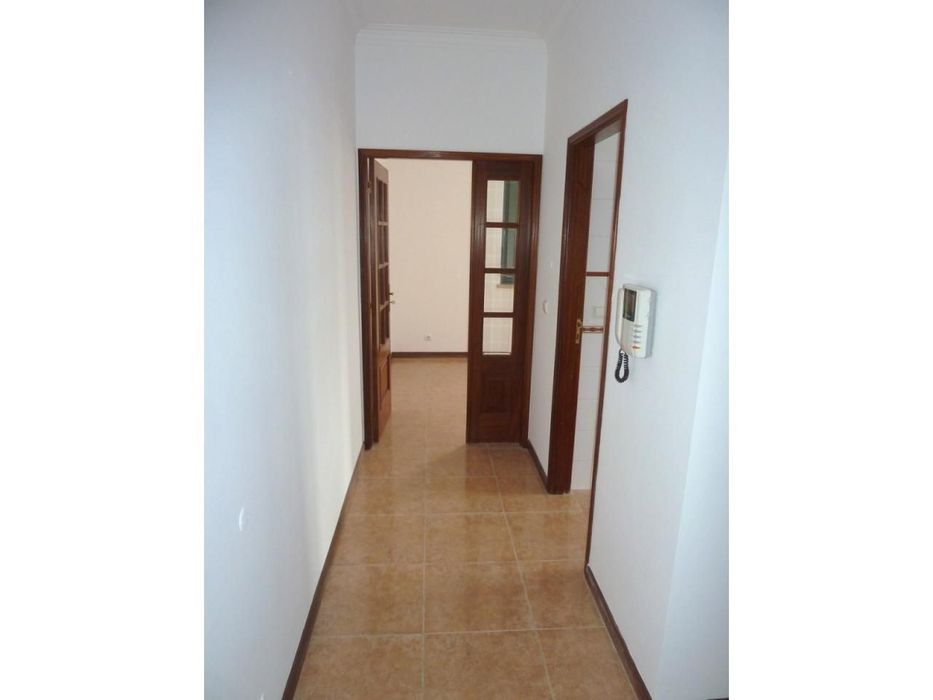 Apartamento T1 em Coimbra (Urb. Gorgulão)