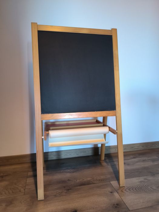 Tablica Ikea sztaluga dla dzieci