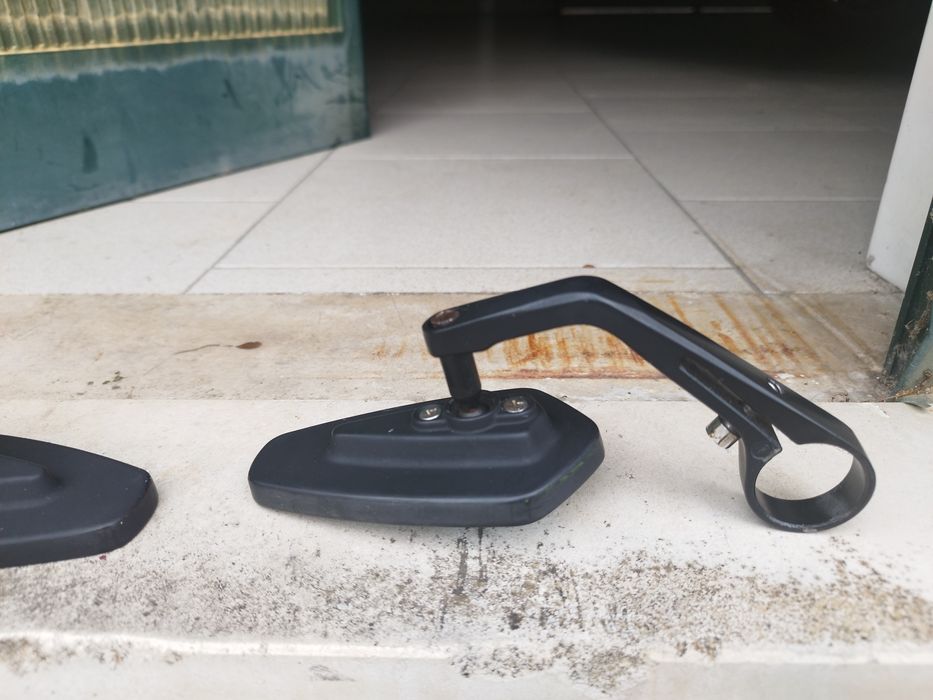 vendo dois espelhos para moto