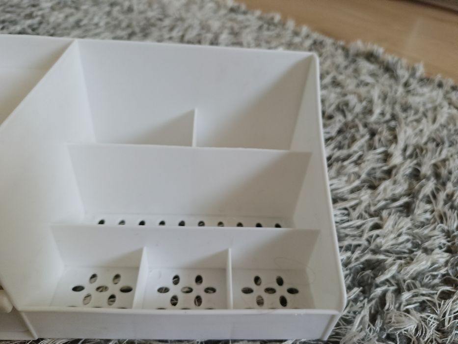 Organizer na kosmetyki