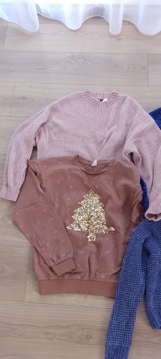 Sweterki S/XS dla dziewczyny