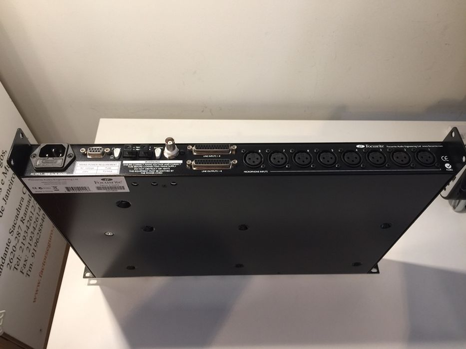 Pre Amplificador 8 canais Focusrite Octopre Platinum SAÍDAS DIGITAIS