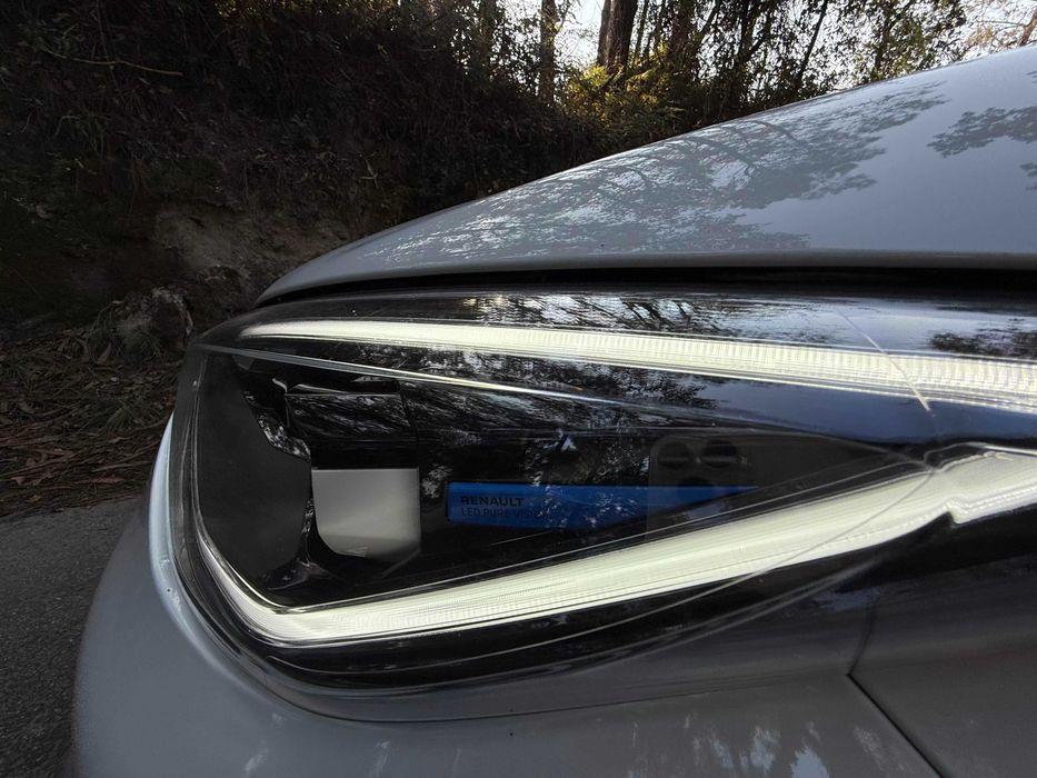 Renault Zoe 52 kWh CCS carregamento rapido 177€/mês