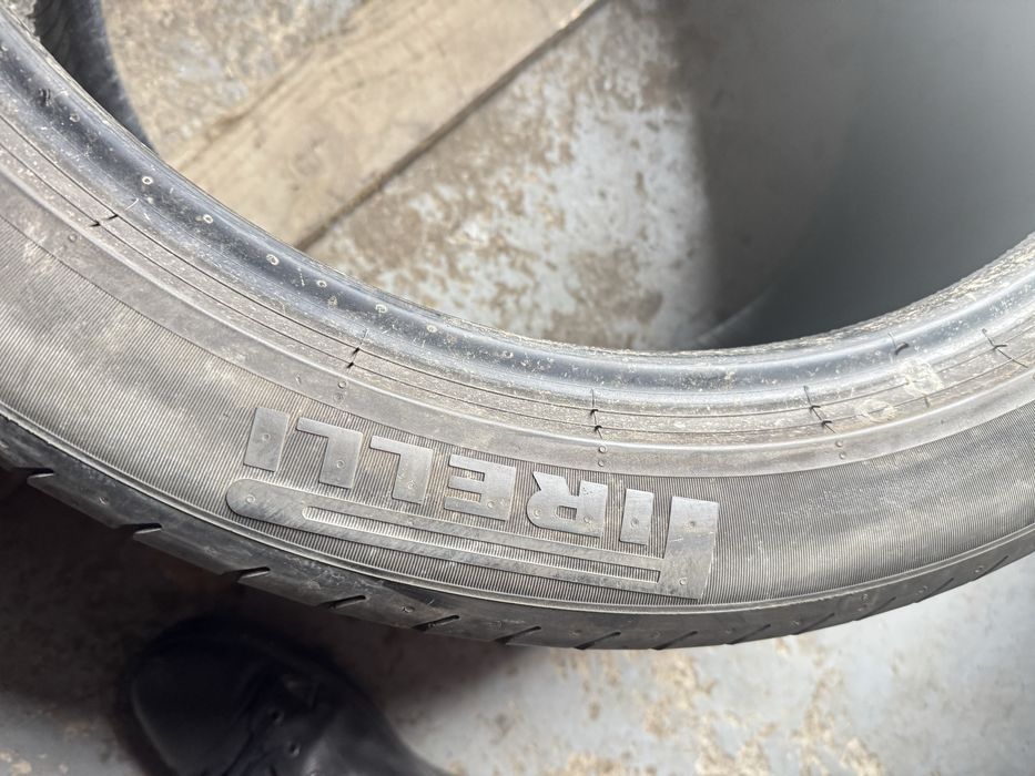 21 315/35 Pirelli PZero шини літні пара